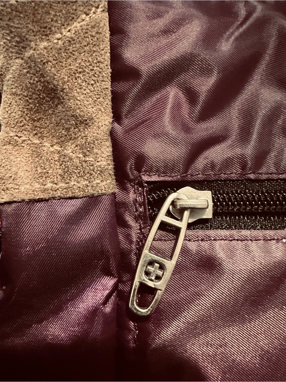 SwissGear | Bag | SwissGear Deep Plum Nylon Campus Tote with Black Trim - Picture 5 of 13